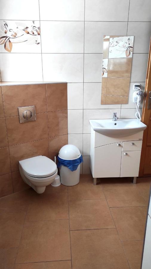 U Ani Hotell Poronin Exteriör bild
