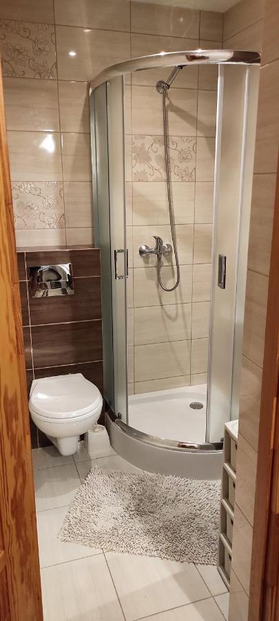U Ani Hotell Poronin Exteriör bild