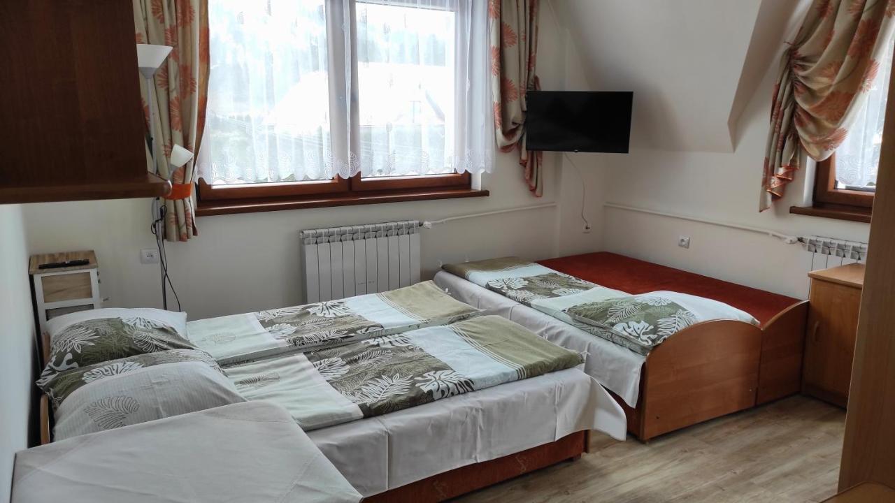 U Ani Hotell Poronin Exteriör bild