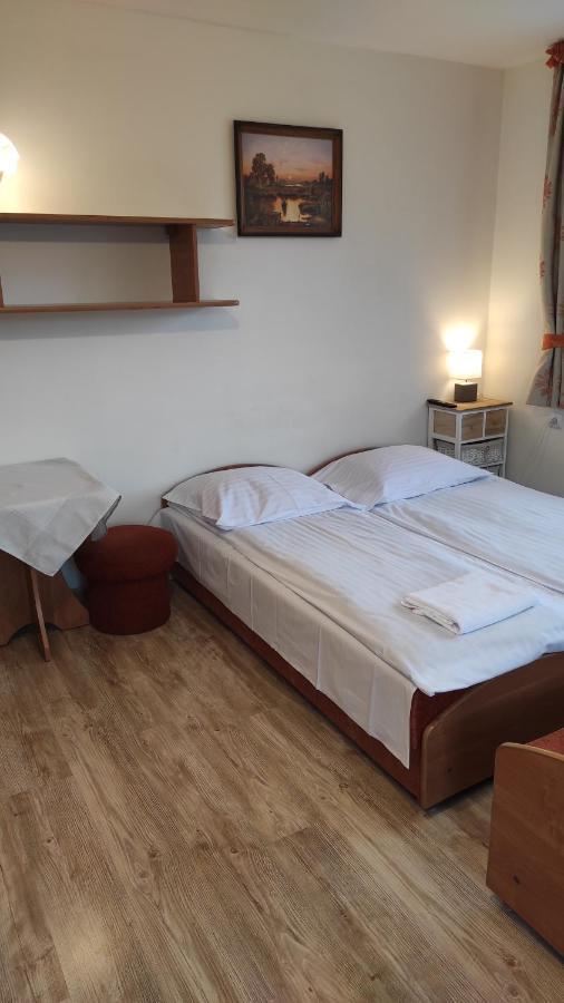 U Ani Hotell Poronin Exteriör bild